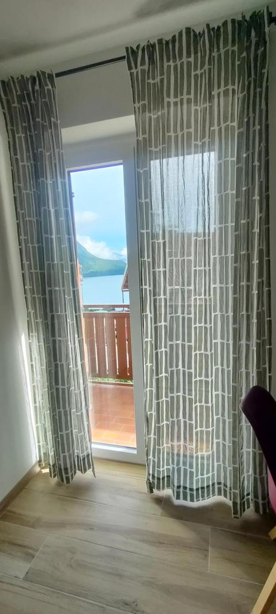 Una Finestra Sul Lago Molveno Zewnętrze zdjęcie